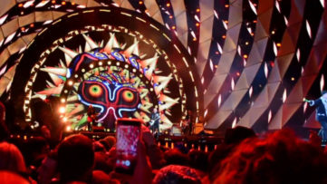 ポーランドの大晦日イベントに「ムジュラの仮面」が登場