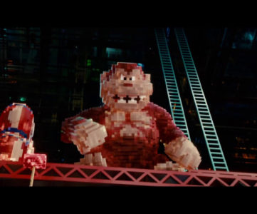 『パックマン』や『ドンキーコング』など、レトロゲームキャラクターが地球侵略。映画『ピクセル』のトレーラーが初公開