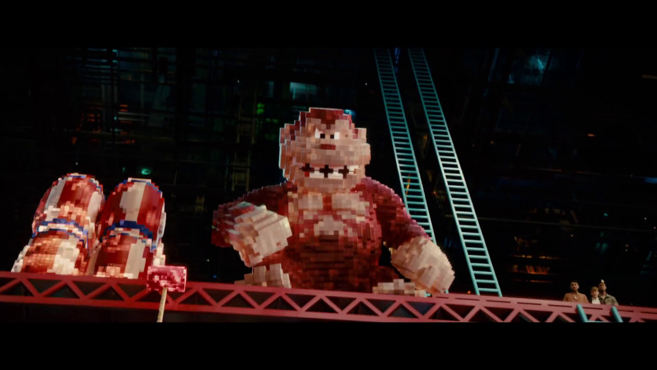 『パックマン』や『ドンキーコング』など、レトロゲームキャラクターが地球侵略。映画『ピクセル』のトレーラーが初公開