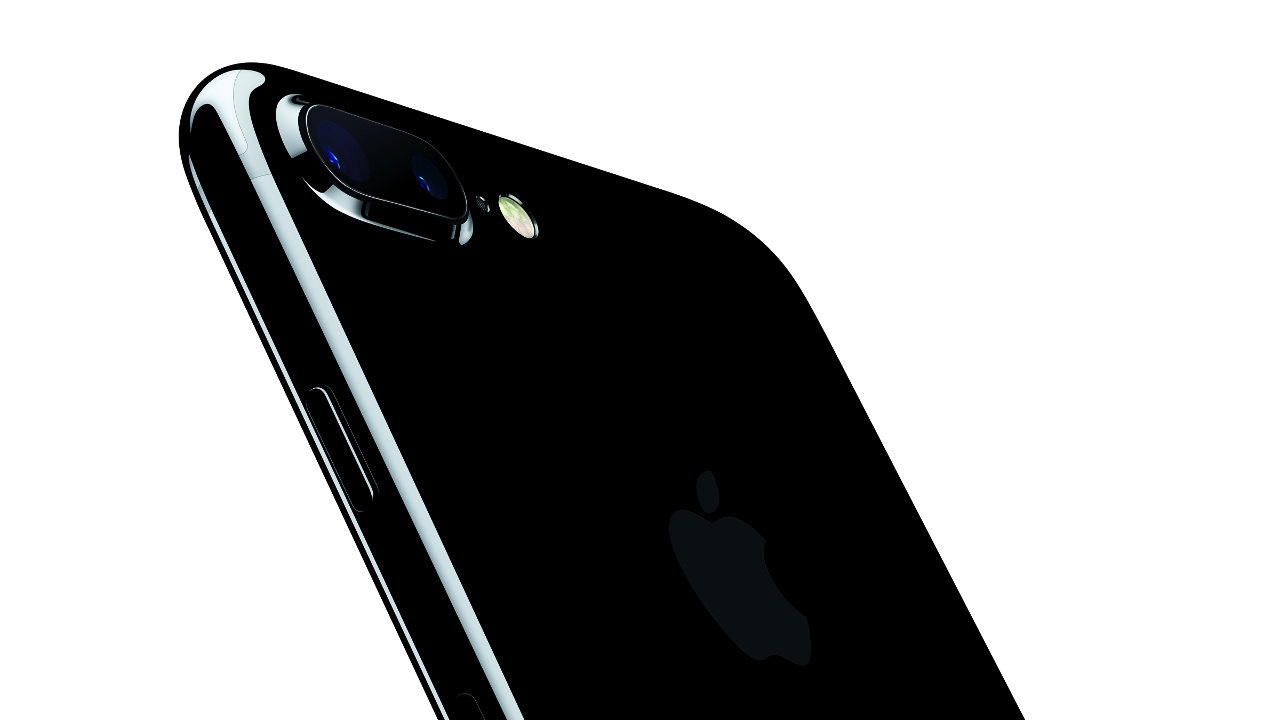Appleの2016年10−12月期は1年ぶりの増収、iPhoneが寄与、サービス関連も好調