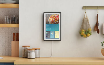 【Amazon】『Echo Show 15』登場、家族で使える15.6インチ大画面スマートディスプレイ